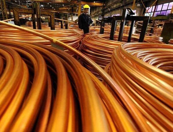 有色商品接力爆发!铜、铝价冲抵近10年新高!